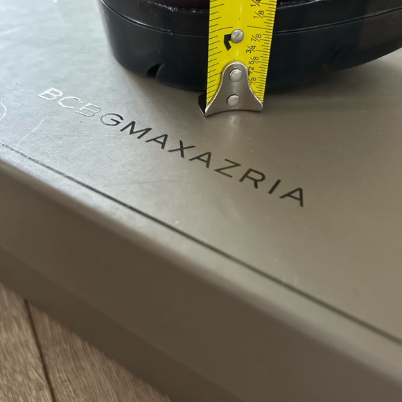 🔥PRICE⬇️ BCBGMAXAZRIA • Leather Platform Bootie • Purple • size 7M - Picture 4 of 9